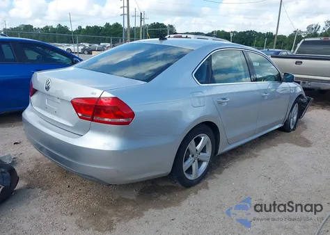 2013 Volkswagen Passat Se from USA, damaged, VIN 1VWBH7A32DC103196